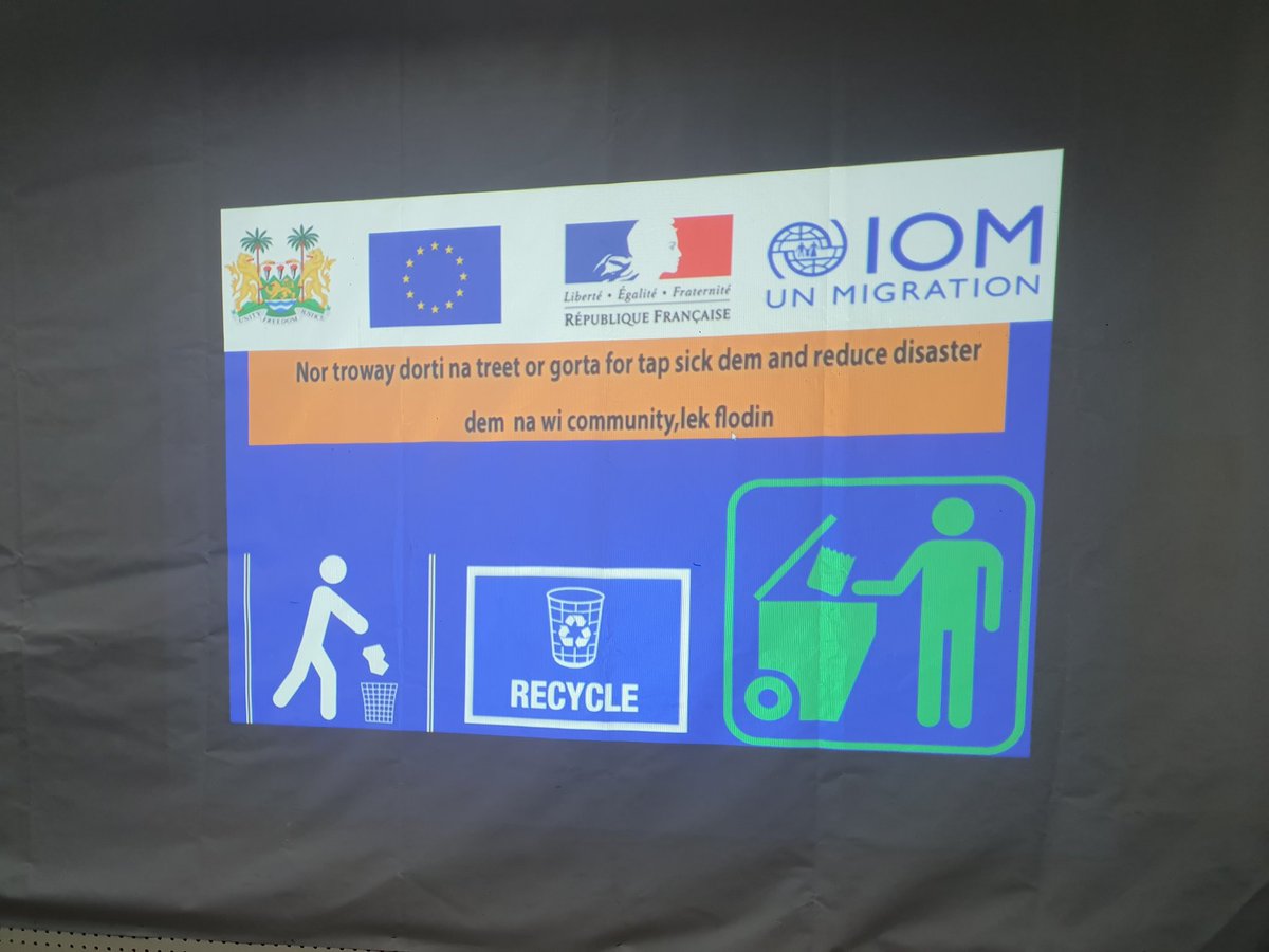 Christo25368370's tweet photo. This morning we launched the drainage cleaning cash based intervention for returnees in collaboration with @FCC_Freetown 10 days of cleaning with 50 returnees. #cleanfreetown
Thanks to π«π· &πͺπΊ@IOMSierraLeone @IOM_MECC https://t.co/63FBHfPu0T