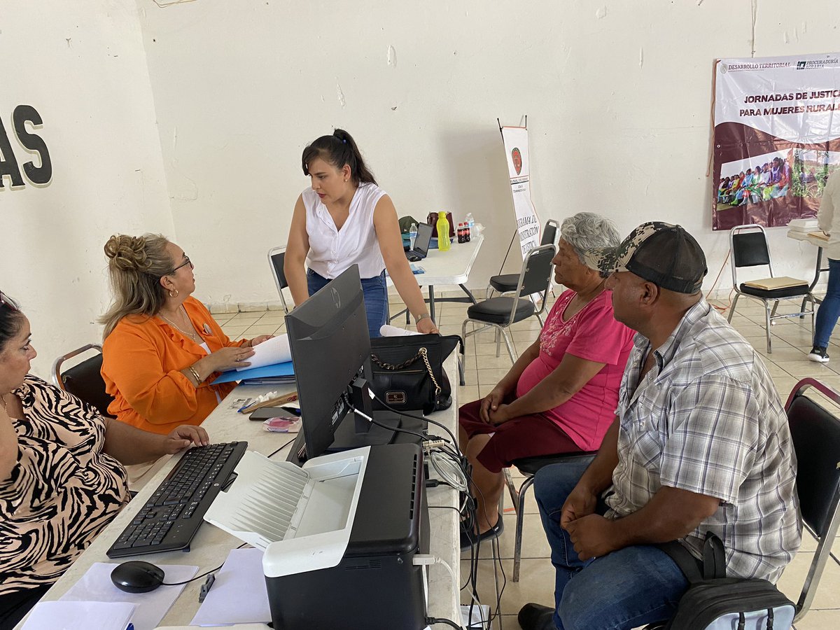 tribunal_6's tweet photo. Jornada de justicia itinerante “MUJERES POR ACCESO A LA TIERRQ” en el poblado Nazas,Durango @TAgrarios https://t.co/Annf3TfsgI