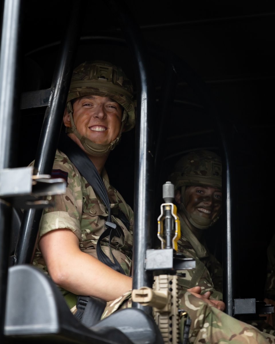 The R Mon RE (M) tweet media