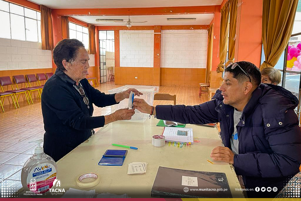 📷 #JuntaVecinal 📷 | Junta Vecinal Guido Bacigalupo San José tiene nuevo Consejo Vecinal

📷 Lea la nota completa aquí: goo.su/bmqHAUb