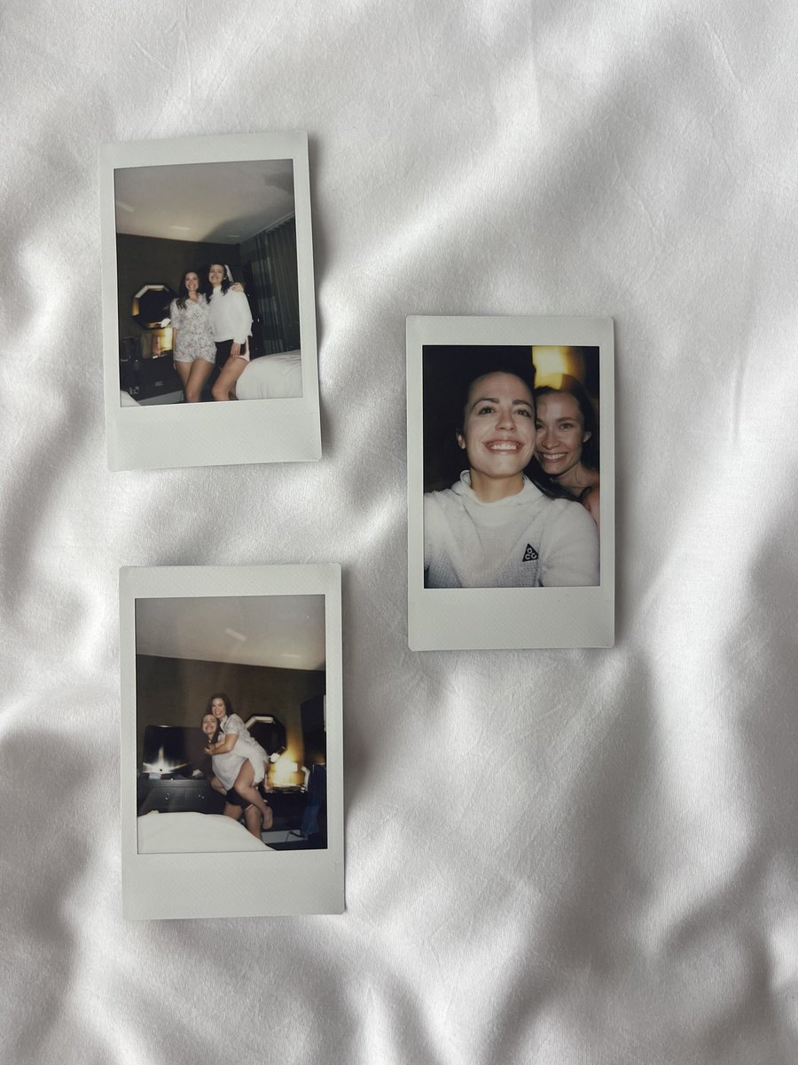 elizzabethh__'s tweet photo. my main girl  🤍🕺🏼✨ https://t.co/EhMe3aWabi