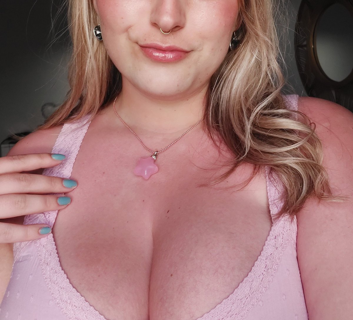 Having my cleavage and tan on show really reminds me of how many weak and helpless beta's there are around. Just can't help themselves from staring at perfection they will never have.