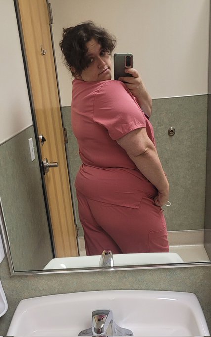 Does anyone want to fondle my ass and buy a tired healthcare worker lunch? https://t.co/M1XtrNbYUM<a href="/tag/linkinbio"class="tags"><span>#linkinbio</span></a><a href="/tag/of"class="tags"><span>#of</span></a><a href="/tag/ofgirls"class="tags"><span>#ofgirls</span></a>