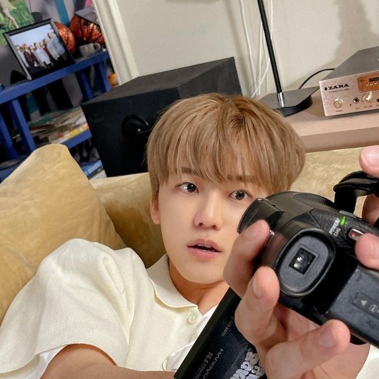 aylu VA A VER A BTS tweet media
