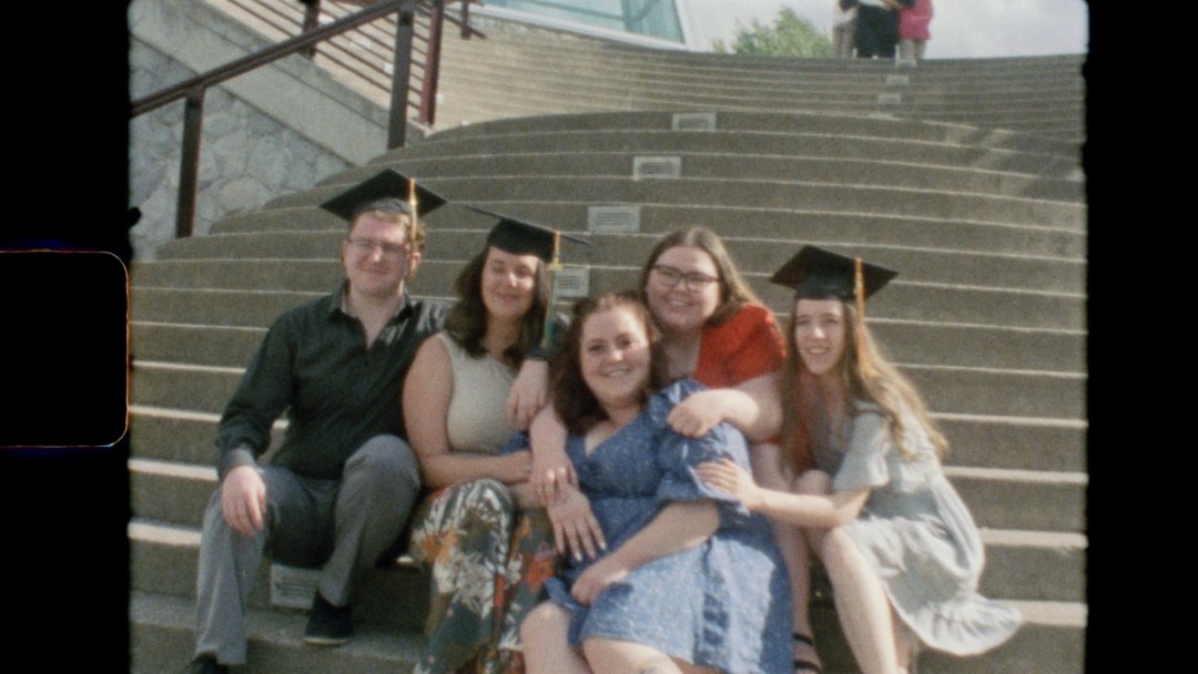 FrameDiscreet's tweet image. Recent work by Jordan Conarroe
Timed &amp;amp; Flat version
Super8mm Colour Film
...
jordanconarroeoriginals.com
‌jordanconarroeoriginals