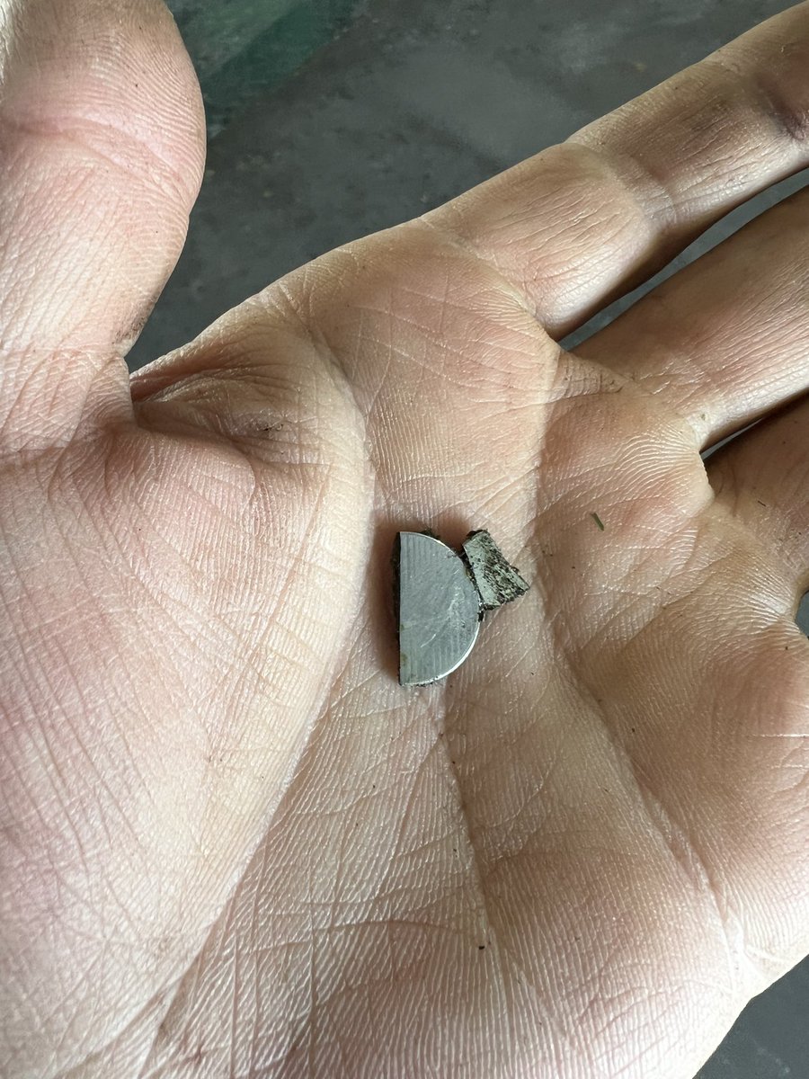 AdamV_801's tweet image. I hate ball markers and steel ball mark repair tools. #alpineccutah #toro #JRM