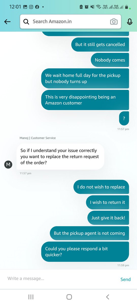 alsocalled_Val's tweet photo. Having a horrible experience with a return order @amazonIN - 5 times an order has not been picked up and this is the way the customer service is responding. THANKS FOR THE SERVICE! https://t.co/Cnm52pWGOJ
