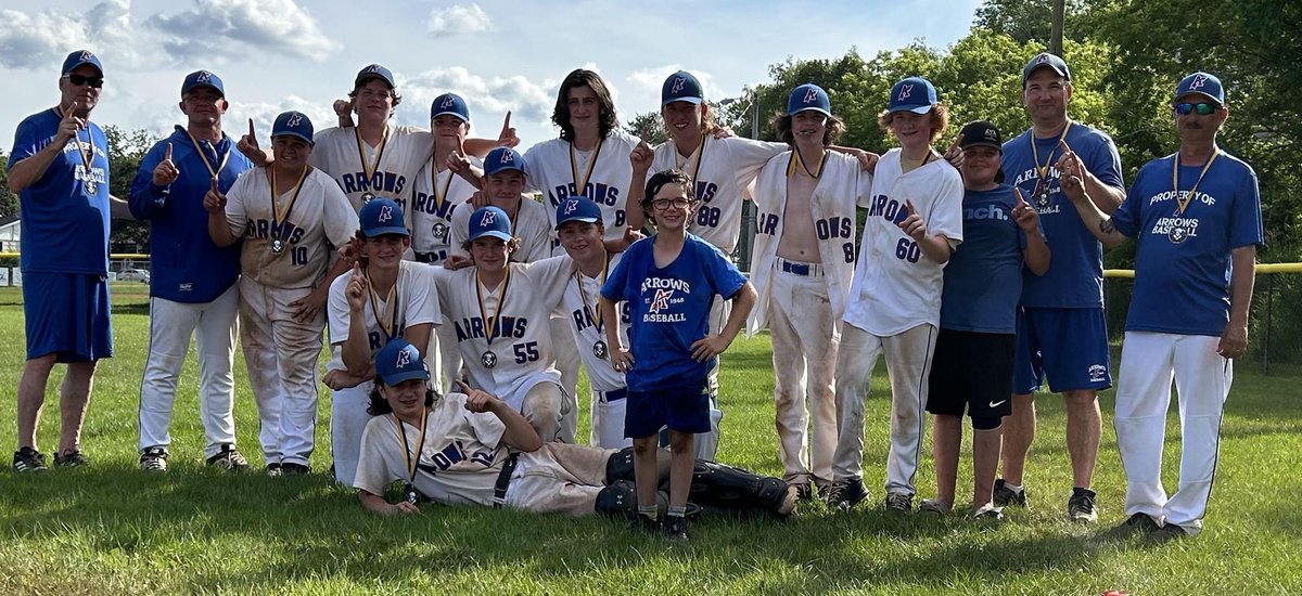 Congrats to the 15UA Arrows on winning gold this past weekend in West Hants!

ddmba.net/article/86248

Go Arrows!