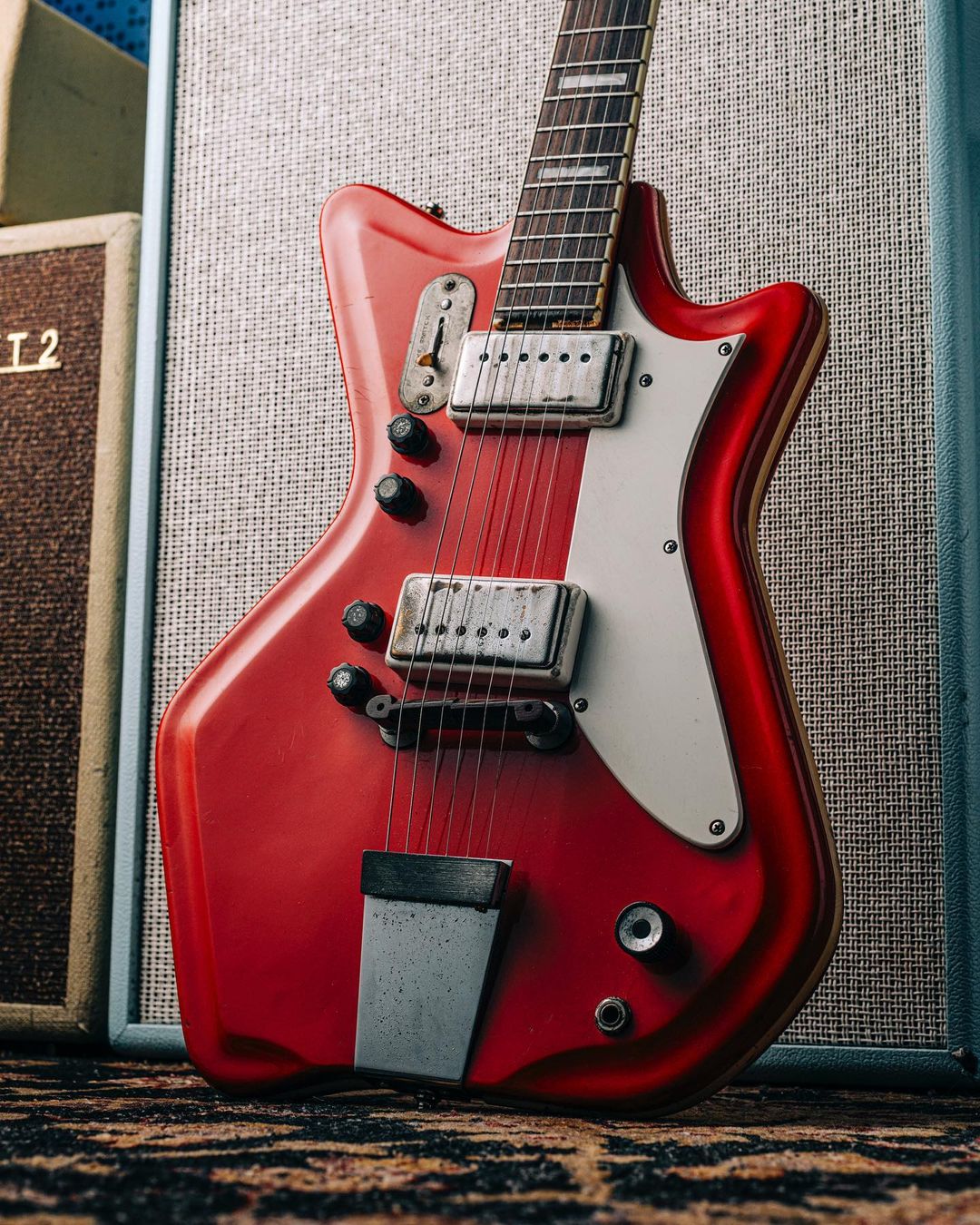 1964 airline guitar outlet