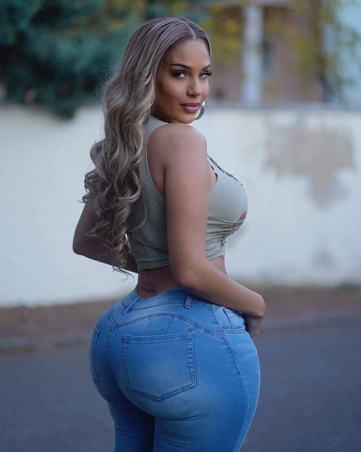 الاهتمام بلمؤخره يدفعك دايما الى المقدمه