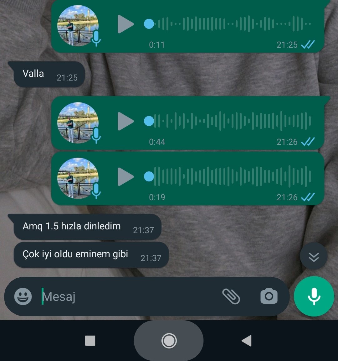 Derdimi anlatirken arkadaslarim