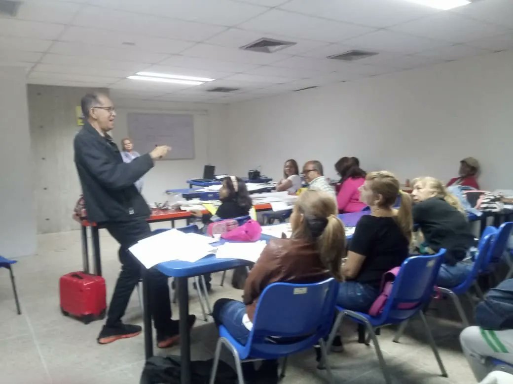 Larapotenciaenformacion tweet media