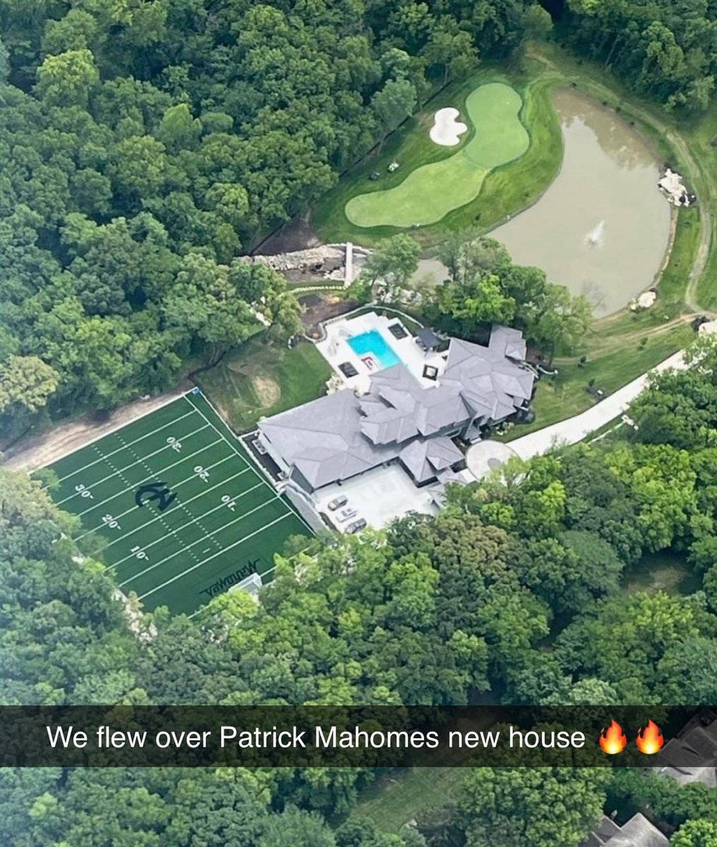 NFLSpectator's tweet photo. Aerial view of Mahomes new house https://t.co/sRNF8mB5sI