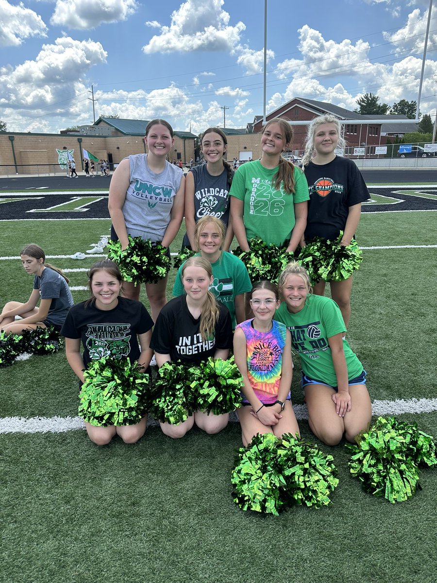 Mogadore_Cheer's tweet photo. Week 2 of Cheer is in full swing!  These girls have been working so hard.  We are so excited for football season!  🏈🐾💚 https://t.co/B31aOa98ol