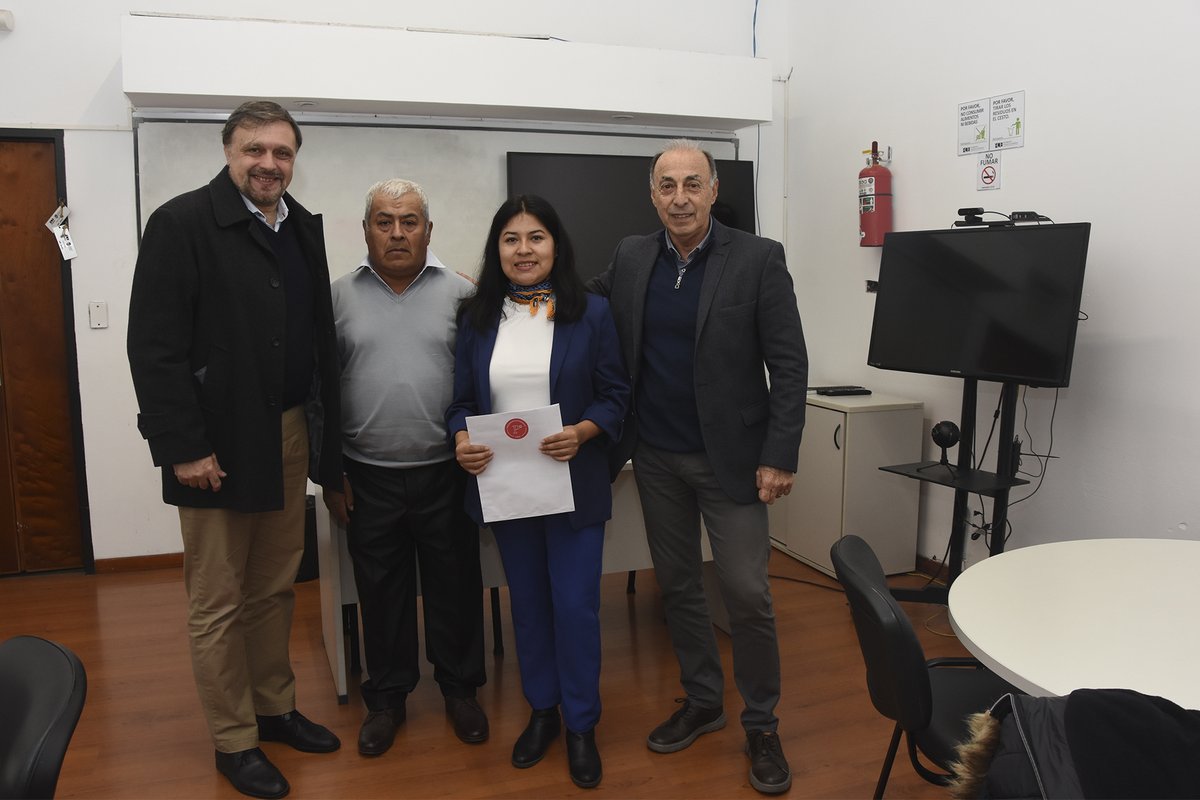 📌El día jueves 6 se realizó el Acto de Graduación🎓 de la Especialización en Tributación de la Cra. Liliana Roxana Gareca