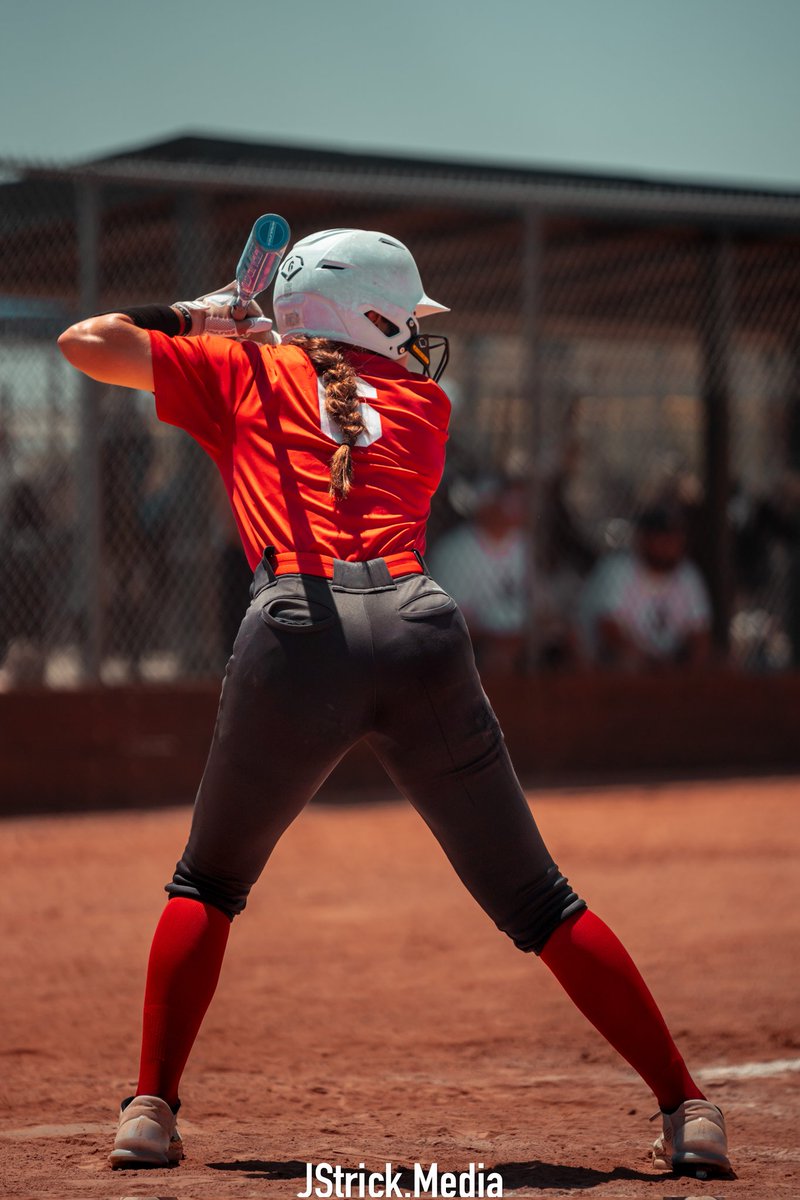 FithianMakenzie's tweet photo. I am excited to announce my decision to play at the next level at @UCOSoftball. I am so blessed to receive this opportunity and couldn't be more grateful to my coaches, teammates, family, and most importantly, God. https://t.co/AdnuDccVvr