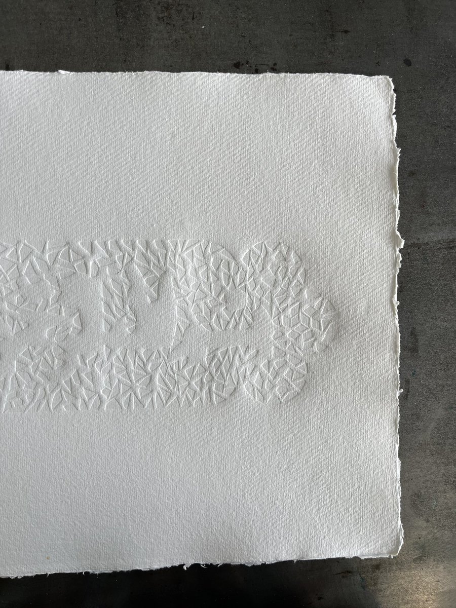 haseebah_prints's tweet image. Inspired by the ceramic and mosaics from my trip to Pakistan and Kashmir and seeing ‘Bismillah’ in so many entryways, shops and cars, I present to you my newest linon print piece.

#linoprinting #embossing