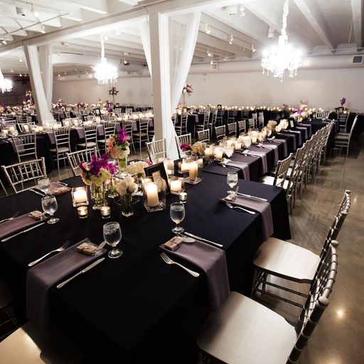 FoundersOneNine's tweet photo. For weddings, corporate parties, and fundraisers, our Industrial Chic space can elevate your party to the next level! #eventvenue #industrialchic #partyvenue #weddingvenue #corporateevents #fundraisers #eventplanning #eventspace #elevateyourparty #nextlevelparty https://t.co/FNb7RpnUTg