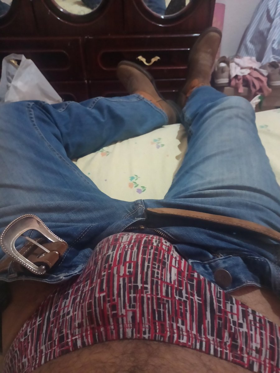 jerryyabirag's tweet photo. #Bikinis
#botas
#calzones
#briefs https://t.co/eNJr7WHrnA