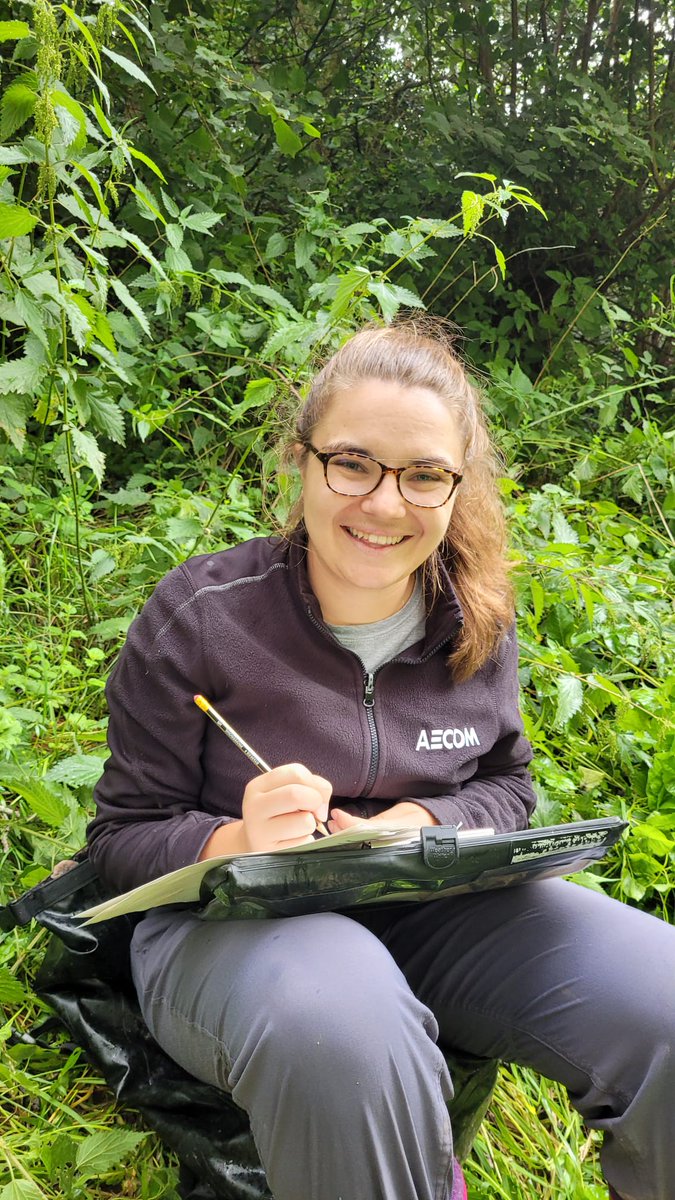 Rachel_J_Cooper's tweet photo. Just a final few #samples to filter and that's a wrap. Thank you @Charlie_Patel17 for asking me to help with your #hereford #PhD surveys, I have surprised myself with my #macroinvertebrate #knowledge. We even managed a stop at @CanalRiverTrust #DiglisFishPass on the way back https://t.co/13CBXT2WB1