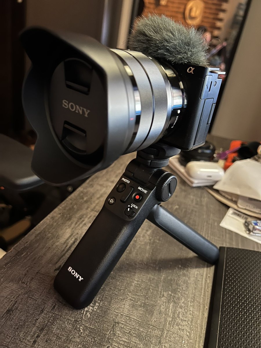 JULIAN STUDIO TRAVELER tweet media