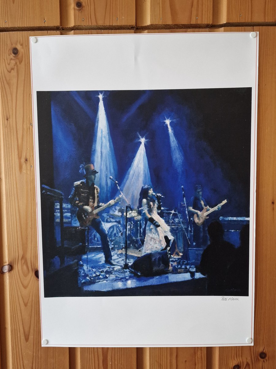 Big thanks to the <a href="/DorisBrendel/">Doris Brendel</a> fan for sending me this photo of the poster of my painting, "Mesmerize". Exclusively available from the #DorisBrendel website dorisbrendel.com/store/pete-mar…  #steampunk