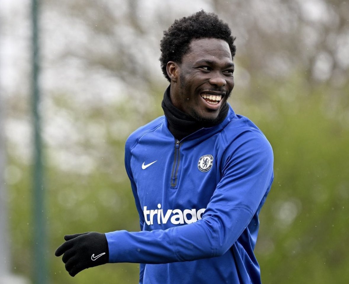 Understand David Datro Fofana has just completed medical tests as new Union Berlin player on loan from Chelsea ⚪️🔴

Agreement sealed and documents now signed for loan until June 2024 with no buy option included.

Here we go. ✔️