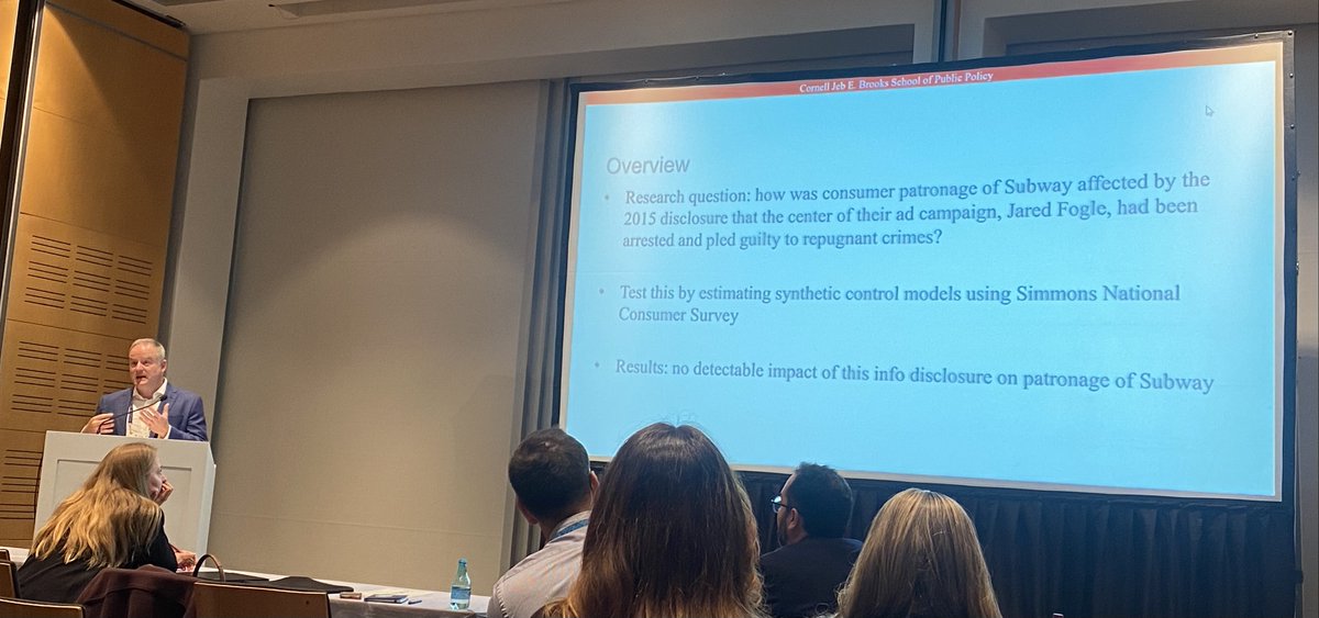 #ihea2023congress paper on repugnance in markets by Avery, @cawley_john, @causalinf, @julia_edd, @mattdeisenberg. @Adm5Alan finds 2015 Jared Fogle scandal/arrest had no effect on Subway visits. link: terry.uga.edu/sites/default/…