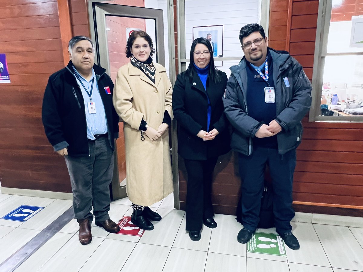 drtaraucania's tweet photo. 📌 Durante la jornada Directora @CarojedaGalaz, Inspector Provincial Pablo Pino y Coordinadora de RRLL Pamela Baeza realizan visita a oficina intermitente de Collipulli y Oficina Provincial de Salud a fin coordinar trabajo conjunto en materia de fiscalización @SeremiSalud_IX https://t.co/ahTUYrlEOv