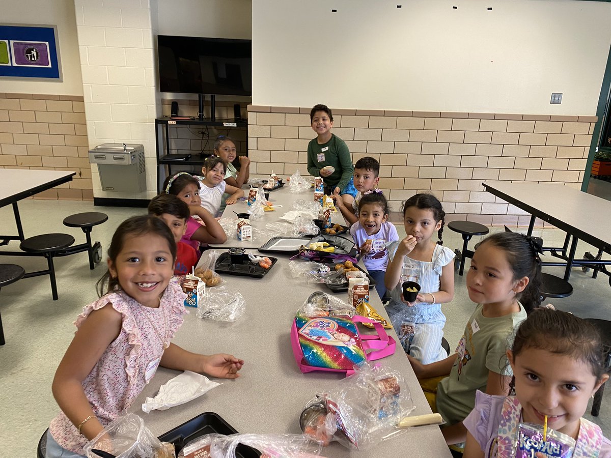 Our joint Lynbrook-Crestwood summer session has started and we couldn’t be happier to have our halls bubbling with the joy of learning 💚💚💚<a href="/fcpsnews/">Fairfax Schools 🌟</a> <a href="/FCPSR3/">FCPS Region 3</a> <a href="/CrestwoodElem/">Crestwood Elementary School</a>