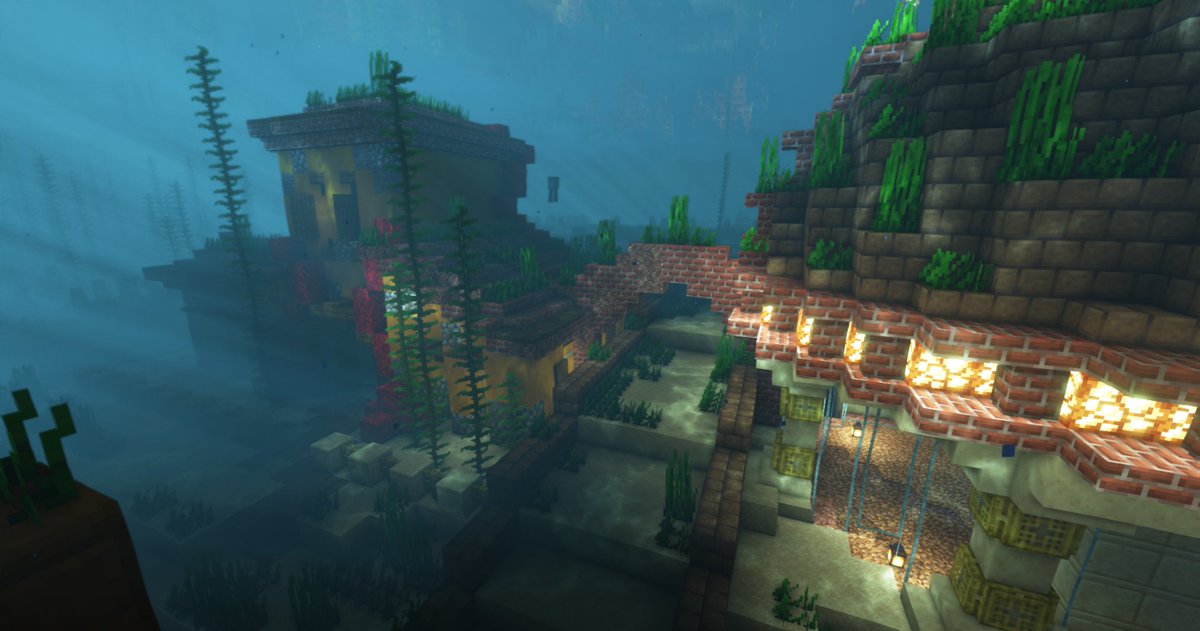 TheBeesmuth's tweet photo. My #BlueFoxCraft base so far for this season!
Underwater this time, it'll make farms far more interesting! #Minecraft https://t.co/vaCRG9qvQh