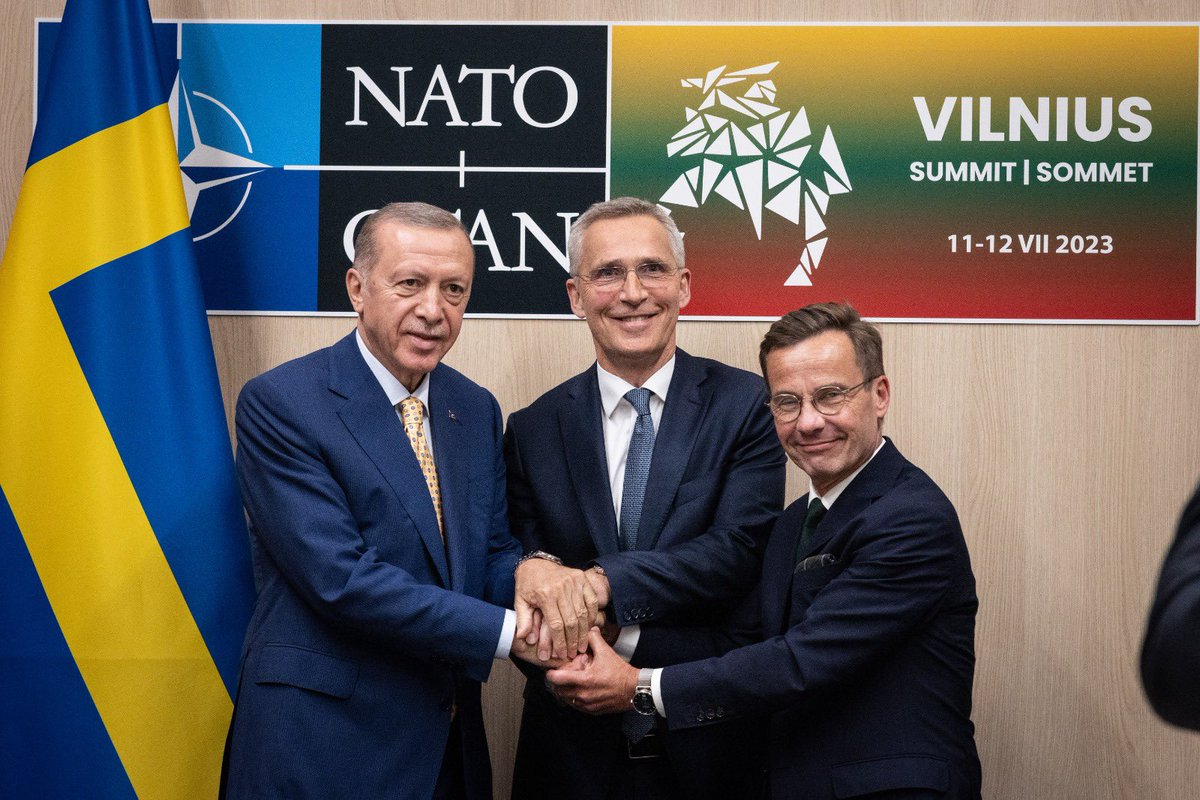 Glad to announce that after the meeting I hosted with @RTErdogan & @SwedishPM, President Erdogan has agreed to forward #Sweden's accession protocol to the Grand National Assembly ASAP & ensure ratification. This is an historic step which makes all #NATO Allies stronger & safer.