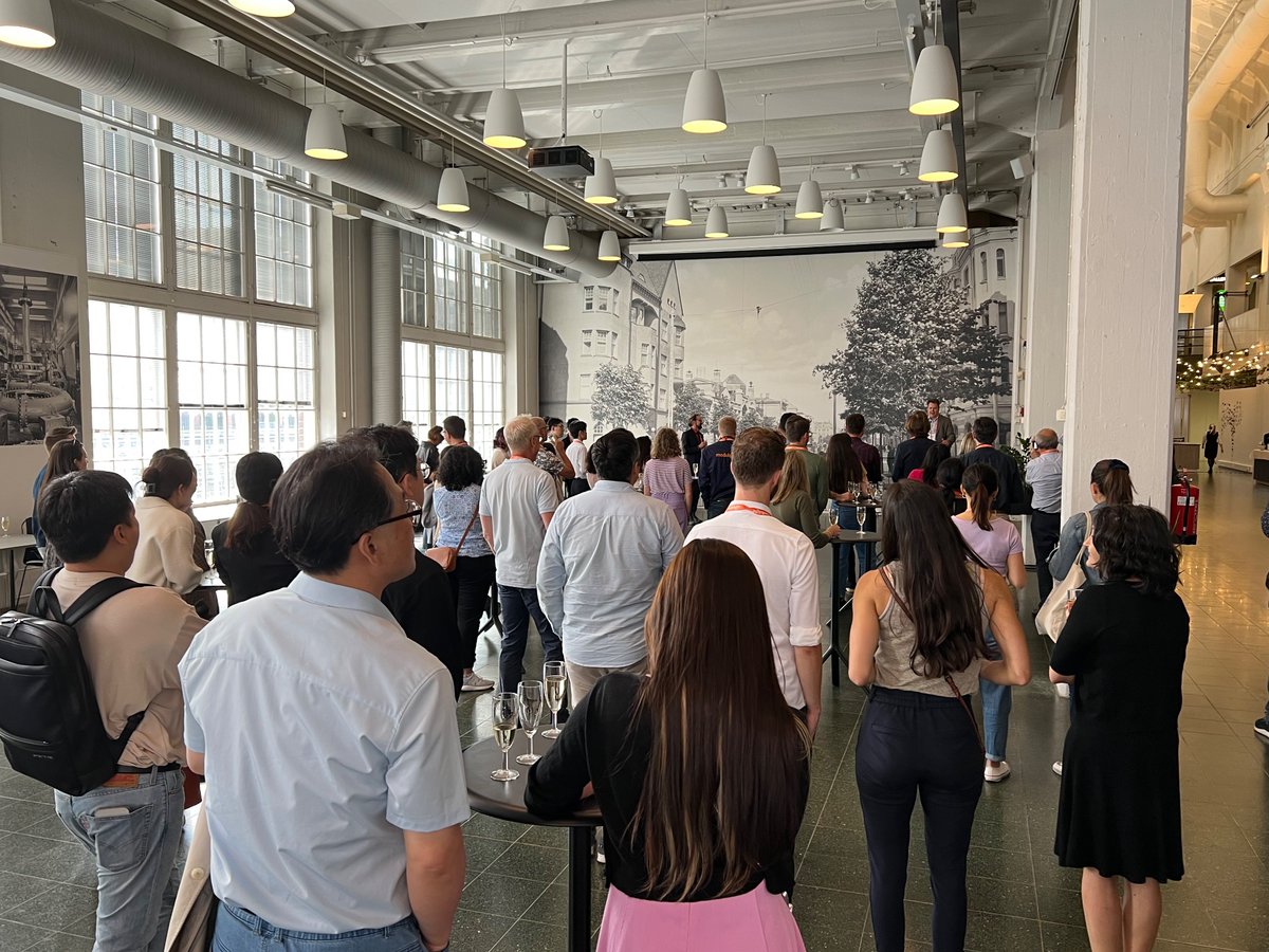 IntPhotodynamicAssoc tweet media