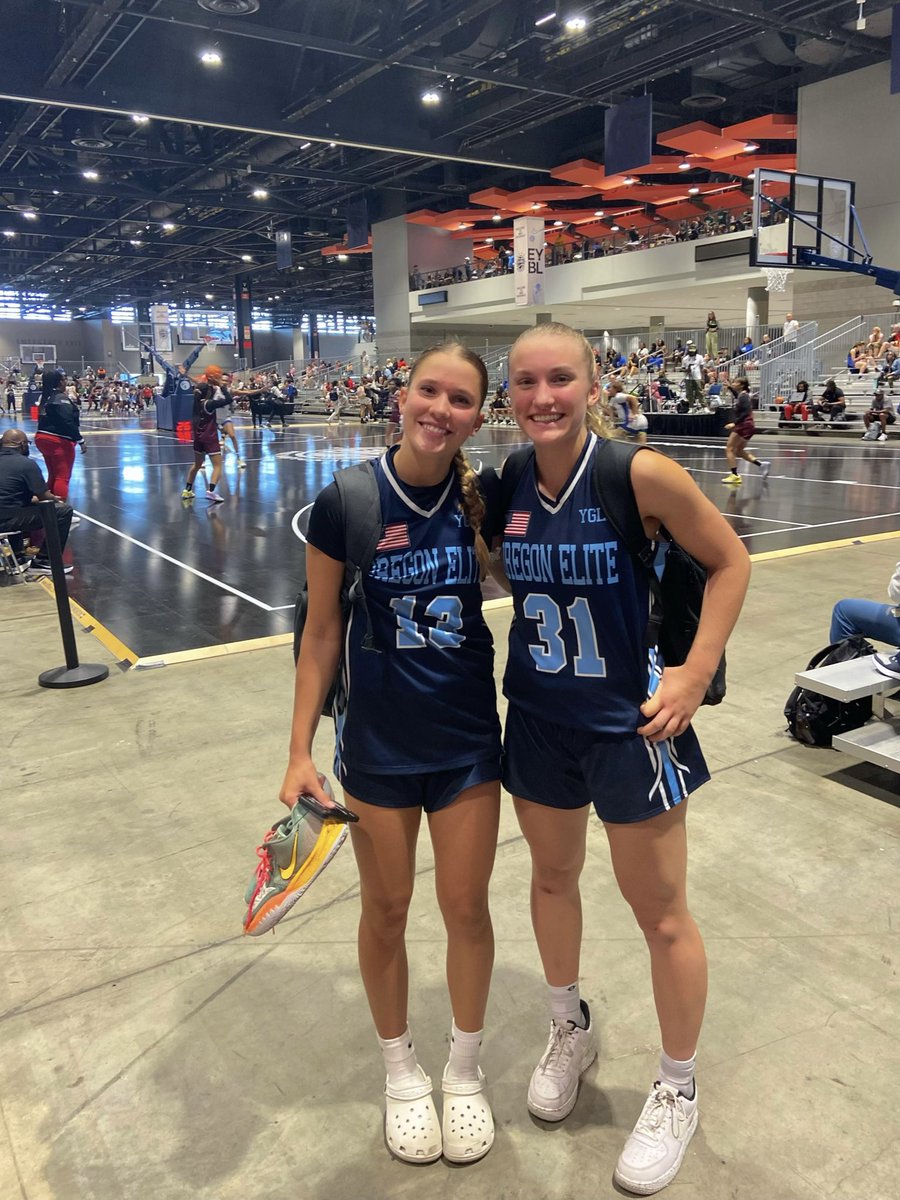 Abigail Winslow (@winslowwatch) on Twitter photo So blessed to be playing ball with my sister <a href="/niketoc/">Nike Tournament of Champions</a>
<a href="/SageWinslow/">Sage Winslow</a> <a href="/OregonEliteBbx/">Oregon Elite</a> So blessed to be playing ball with my sister <a href="/niketoc/">Nike Tournament of Champions</a>
<a href="/SageWinslow/">Sage Winslow</a> <a href="/OregonEliteBbx/">Oregon Elite</a>