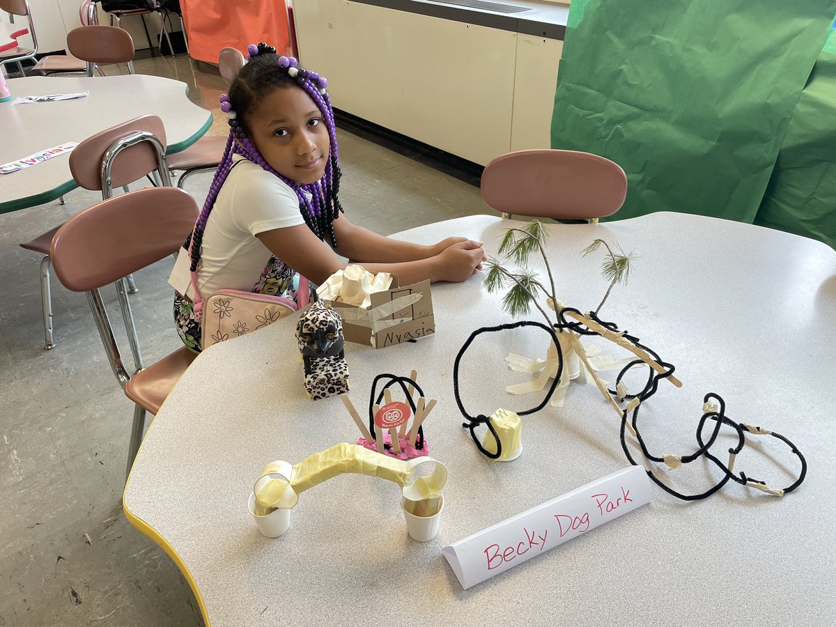 Mrs. Ippolito tweet media