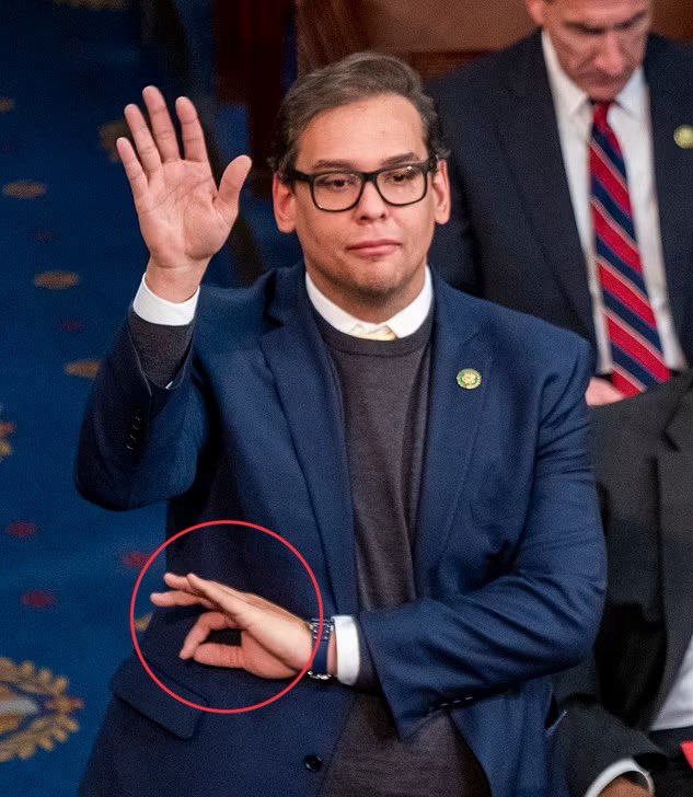 JamesTate121's tweet image. SIT DOWN: Santos compares himself to Rosa Parks in backseat interview.

Geroge Santos flashes the white power sign commits crimes racks up 13 felonies, then compares himself to Rosa Parks. He moves low bar every time. 

Lock him up! 

washingtonpress.com/2023/07/10/sit…