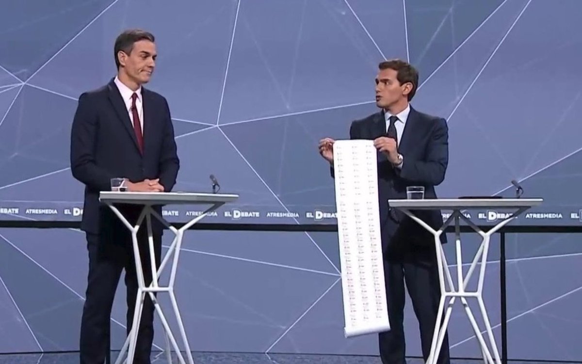BrioEnfurecida's tweet photo. en este debate falta EL GOAT DE LOS DEBATES https://t.co/6z3THzx4MC