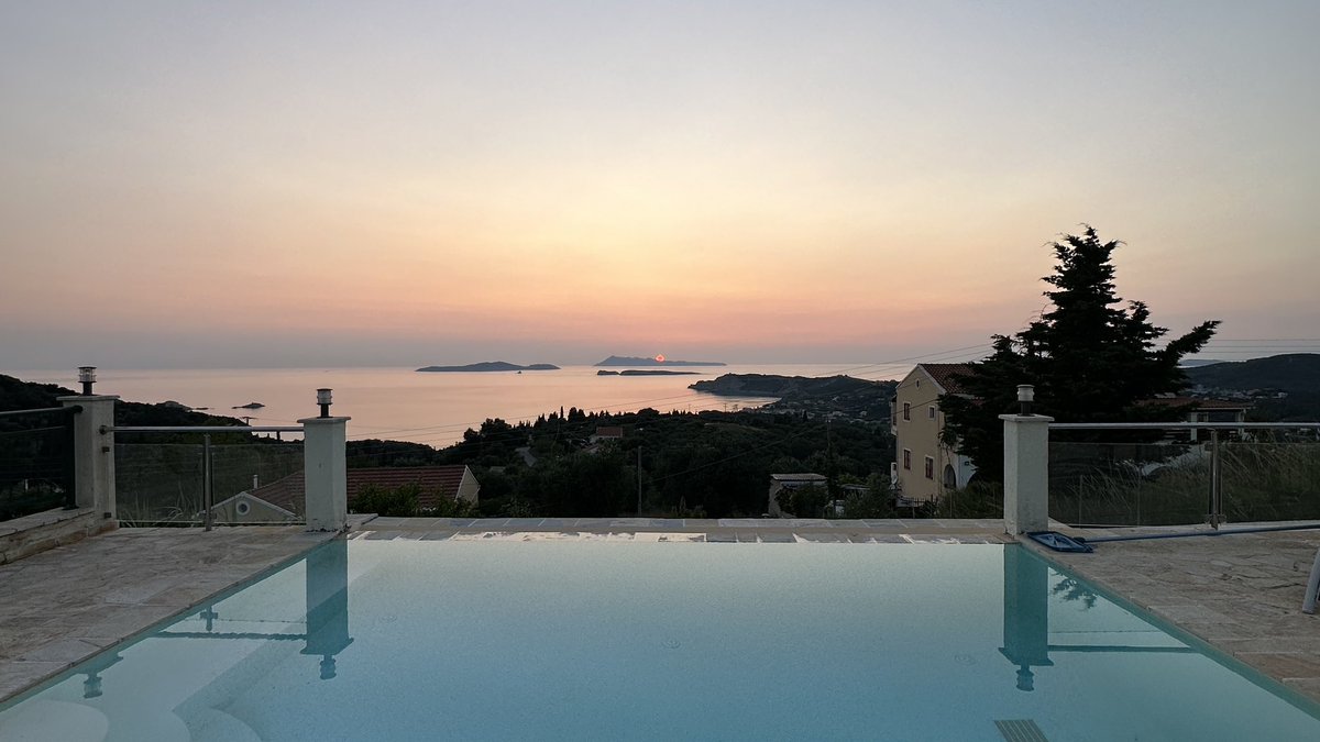 Kate Hopper tweet media