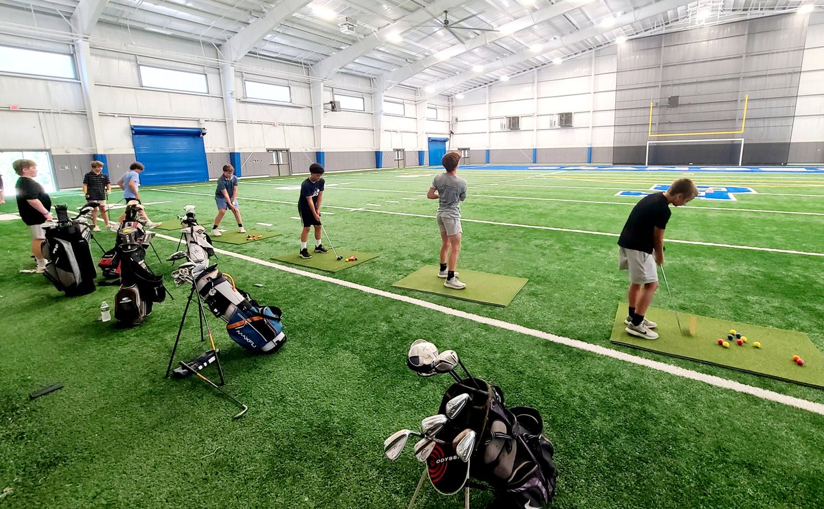 LGGrangerGolf's tweet photo. Young Grangers putting in summer work with their MS season right around the corner. @kelseaplatt @Kinggsolomon920 @CoachBThrasher @drewburch28 https://t.co/wmGsn3MWuV