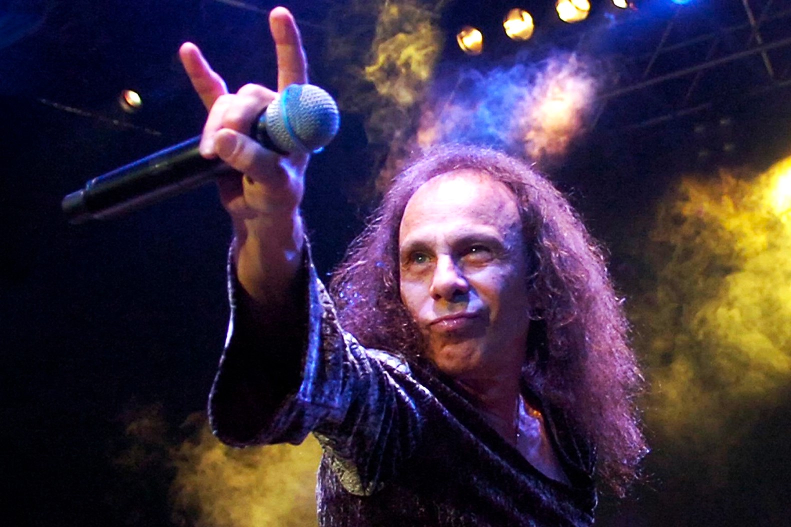 Happy birthday to the great Ronnie James Dio! Did you ever see him live? 