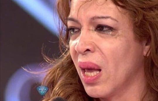 Candesgracia's tweet image. Siento q todes estamos alejandonos de amigos "de toda la vida" y mucho se habla de las red flags de parejas pero casi nunca de las 🚩🚩 amistades. Cuenten las suyas así no me siento tan pelotuda y miserable