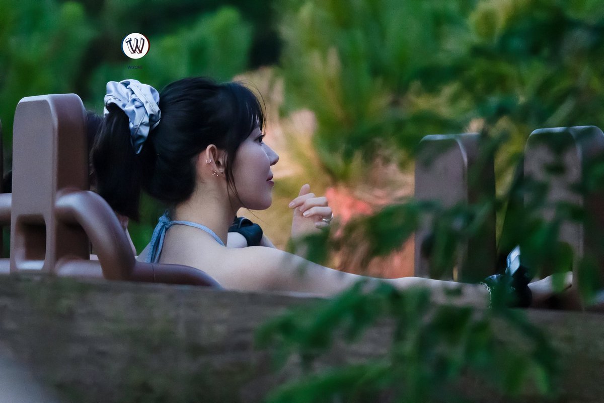 Gizmo0936's tweet image. 『220710』香港迪士尼樂園

#LE_SSERAFIM #르세라핌
#SAKURA #사쿠라 #宮脇咲良 #IZONE