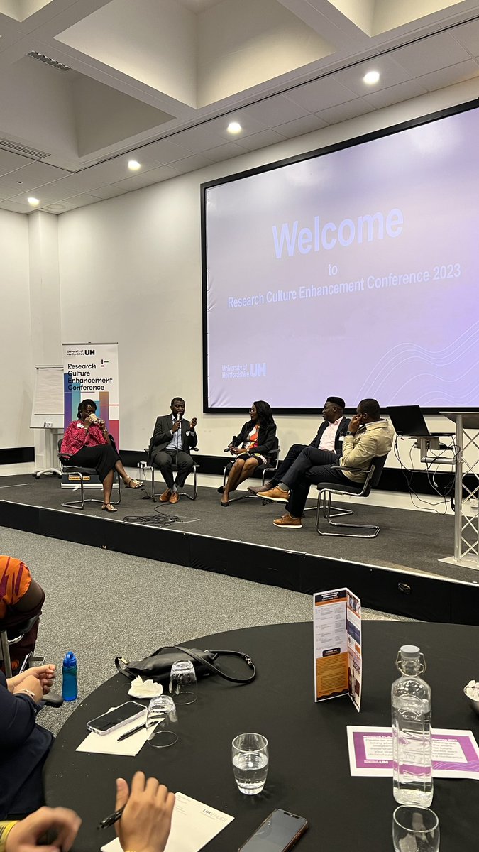 african_phd_sn's tweet photo. Engaging panel discussion on bridging Academia and Practice. @e_mogaji, @NenadiAdamu @yinkaadewale and Dr Kingsley Udofa share their experiences, challenges, and strategies to foster collaboration and knowledge exchange. #AcademiaAndPractice #CollaborationMatters #RCEConference https://t.co/kz3iEiEr47