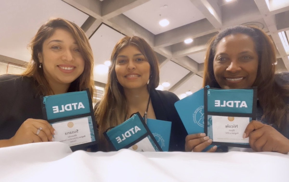 EveMartin3z's tweet photo. 🧵 1/3 👩🏻🏫 Last month our R4ML Team got to attend the 31st Annual Two-Way Bilingual Immersion Conference by #ATDLE for the first time.
💫Great takeaways as we attended the sessions and interacted with presenters and educators in Sacramento, CA. https://t.co/BhlpNCD7ol