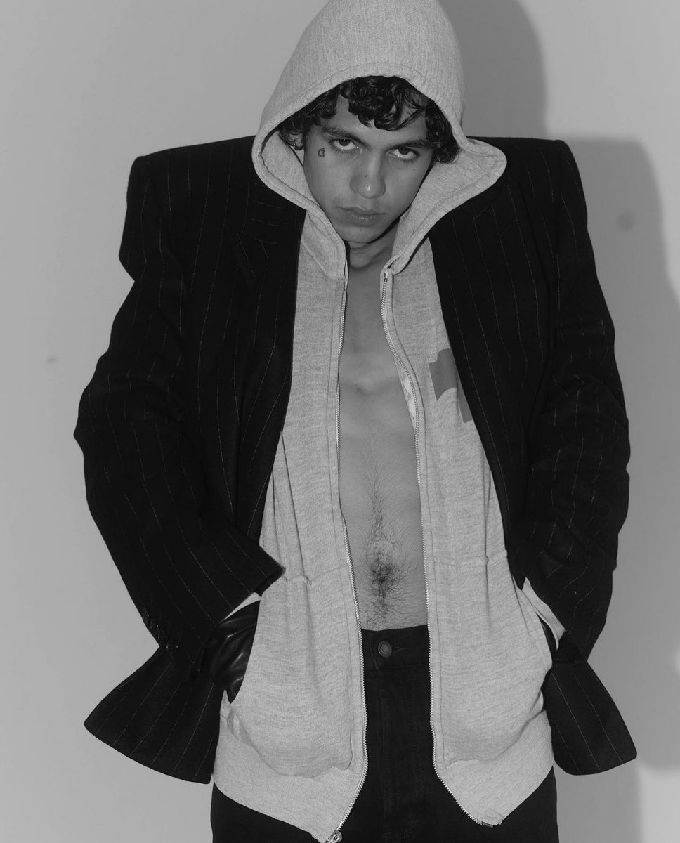 Dominic Fike Updates tweet media