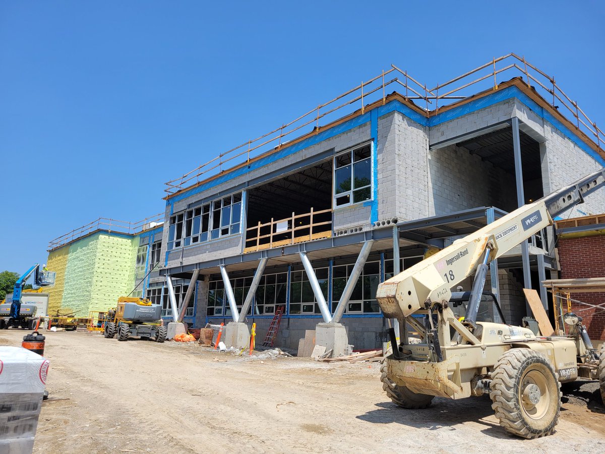 AnnaTaylorWCDSB's tweet photo. Seeing lots of progress @StAgnesCES this afternoon. We are so close to being water tight. Ductwork is being installed in the gym while roofing is well underway. @WCDSBFacilities https://t.co/z0IHD0Q4Hd