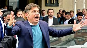 Cordobe67843099's tweet photo. Acabo de leer a Kicillof citar a Elisa Carrió: "En resumen, sostengo lo que expresó hace unos días Elisa Carrió: si ganan, quitarán derechos y eso solo es posible con violencia. Por eso, en estas elecciones el dilema es entre DERECHA o DERECHOS"
#Asqueada es poco
Fin de la cita https://t.co/OF55TLOPY3