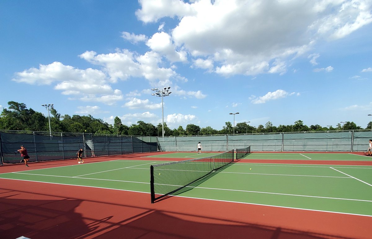 BODTennis's tweet photo. We're back at it! Summer Training is in full swing! 🎾 https://t.co/mfAz8TjpKI