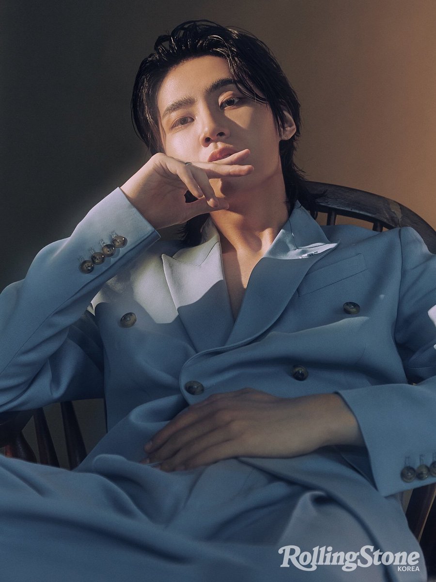 imbcenews's tweet photo. 이진혁 "색다른 도전 할 수 있는 에너지 원천? '팬분들'" #이진혁 

가수 겸 배우 이진혁의 인터뷰 영상이 공개됐다.
https://t.co/fzsxHRuQaY https://t.co/lwH3O5rCOT