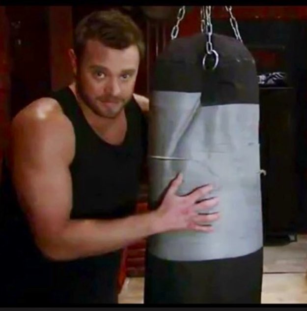 christy041499's tweet photo. Monday means #BillyMiller😍My #MCM Any day and always🥰 I miss him on my 📺 3 Emmys: A testament to his endless talent. A true southern gentleman Billy brings class, charm and to everything. Hope we see him soon🤞🏆🔥❤️#MCE #BillyMillerRocks #Irreplaceable https://t.co/GMWdTc7Yhg